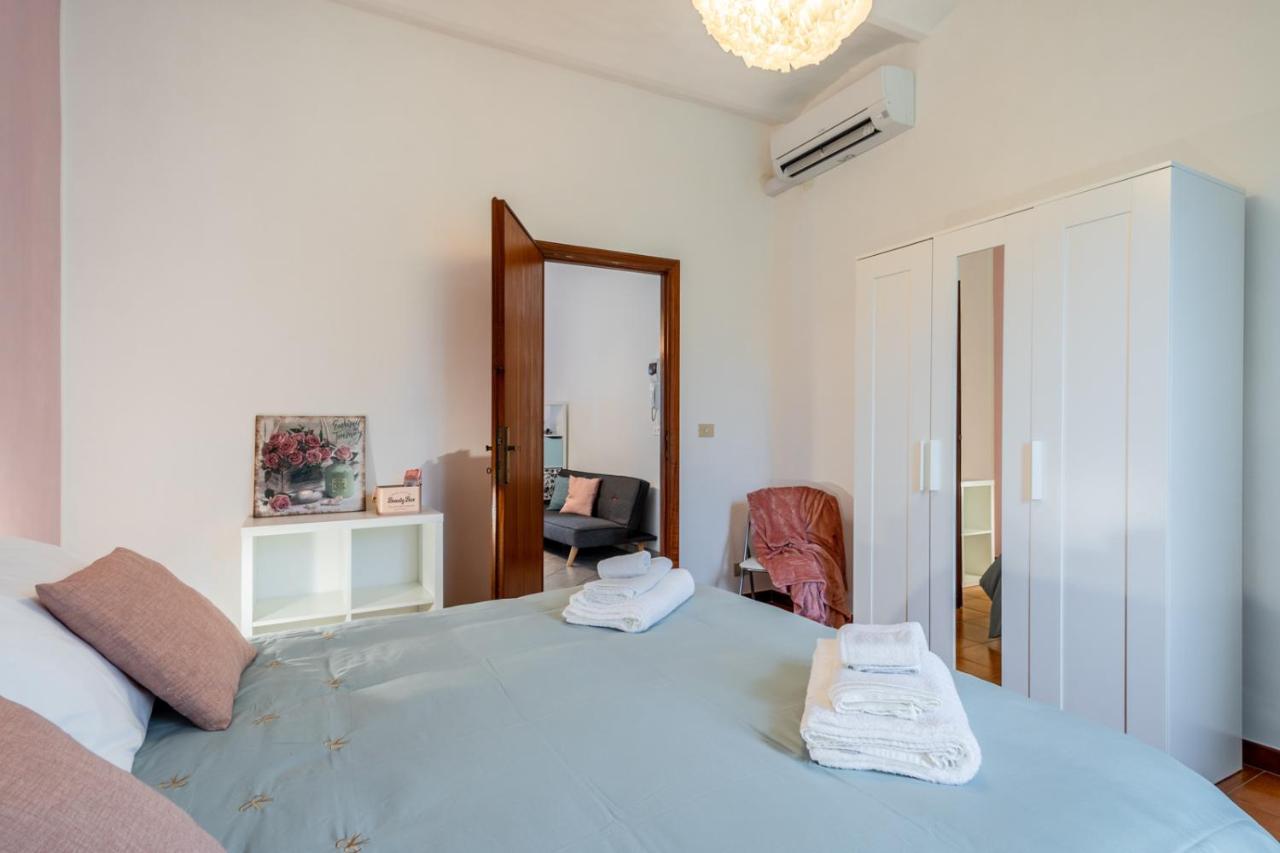 La Verde Rosa - Casa Vacanze A Due Passi Dal Lago Marta Exteriör bild